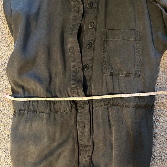Gap gray short sleeve collared jumpsuit - Picture 7 of 7